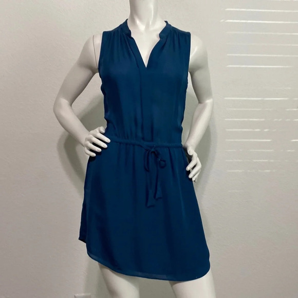 Babaton Aritzia Benedict 100% Silk Blue Pleated Mini Dress Tie Waist Size XS - Picture 2 of 10